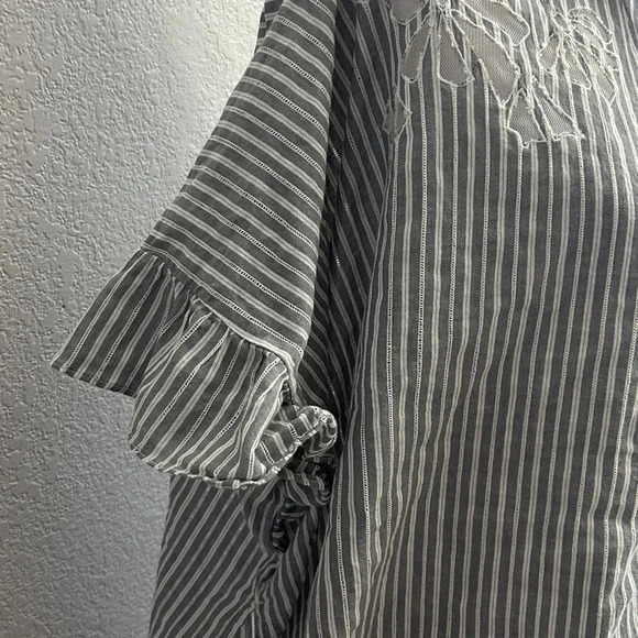 Anthropologie Maeve Oversized Blouse - Picture 3 of 6